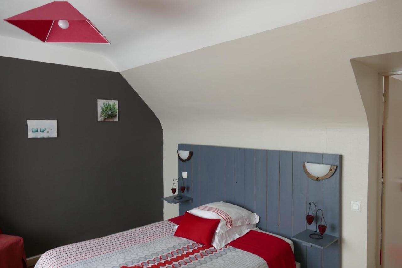 Chambres D'Hotes Chez Laure & Francois パンポル エクステリア 写真