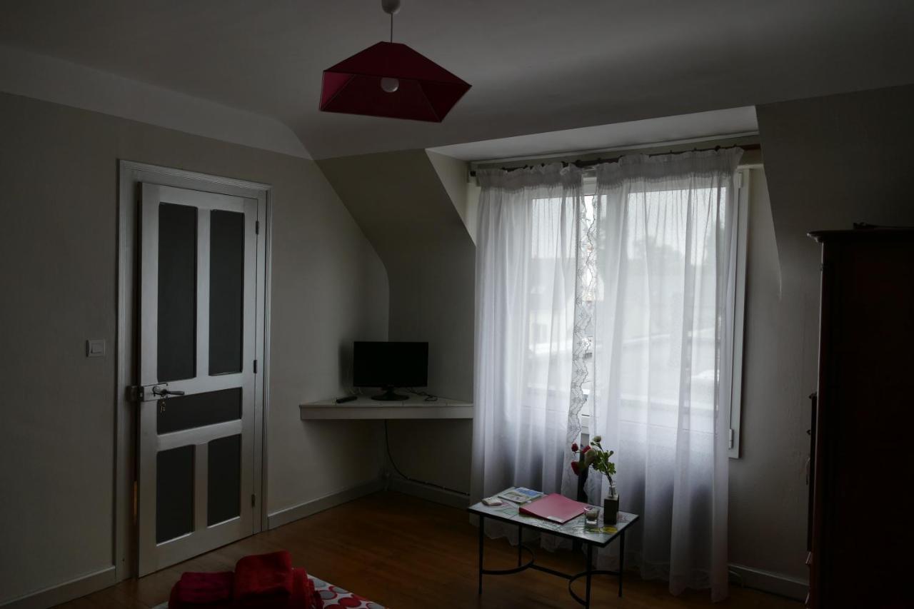 Chambres D'Hotes Chez Laure & Francois パンポル エクステリア 写真